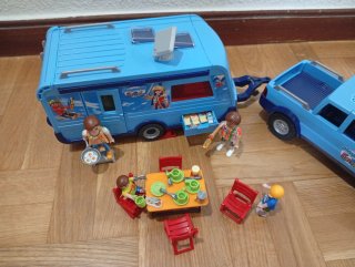 Coche y caravana Playmobil