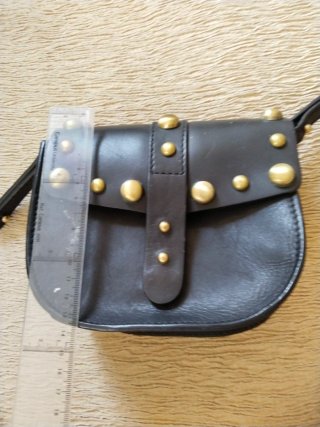 Bolso piel Southern Cotton negro tachuelas