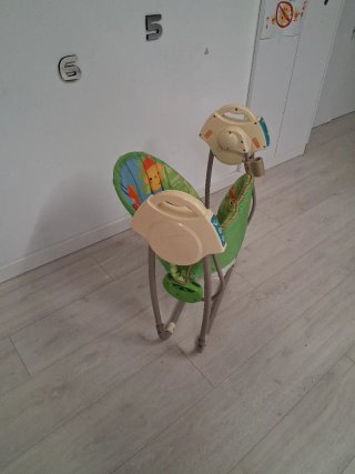 Regalo balancín bebé Fisher-Price jungla