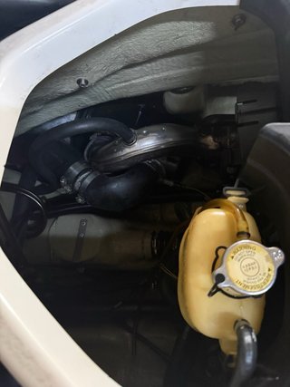 Moto de agua Sea-Doo GTX 4 tiempos azul y blanca