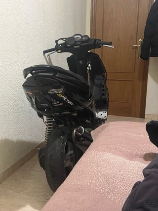 Speedfight 2 50cc Scooter Negra