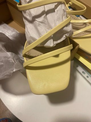Sandalias tacón CORINA amarillas