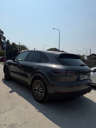 Porsche Cayenne 2019