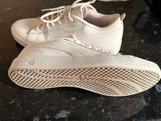 Zapatillas Puma Blancas