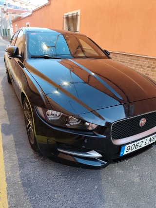 Jaguar XE 2017