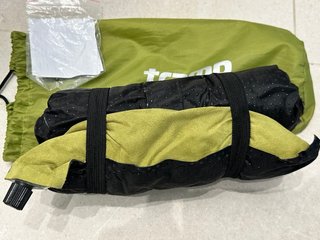 Almohada de viaje auto inflable Tramp