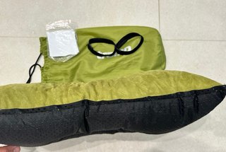 Almohada de viaje auto inflable Tramp