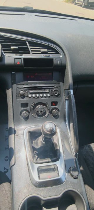 Peugeot 3008 2012