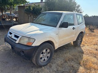 Mitsubishi Montero 2004