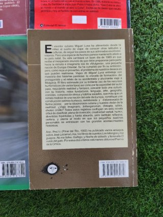 Lote de libros relacionados con Cuba