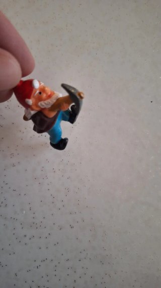Gnomi Kinder Sorpresa