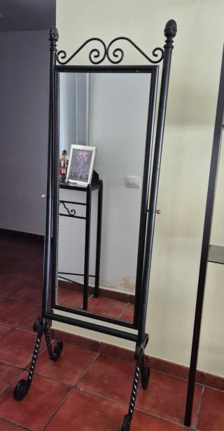 Espejo de pie antiguo hierro forjado