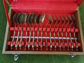 Set posate vintage James con scatola in legno