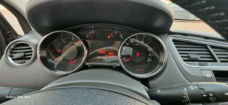 Peugeot 5008 2011