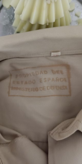 Camisa manga corta beige hombre