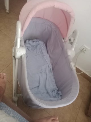 Minicuna balancín convertible en hamaca