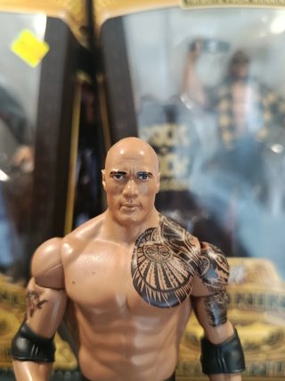 The Rock figura WWE Mattel
