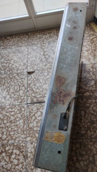 Mueble espejo baño metal y cristal