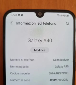 Samsung Galaxy A40 Cover Nera