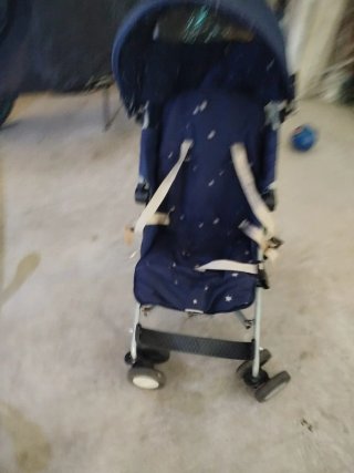 Carrito de bebé Maclaren plegable