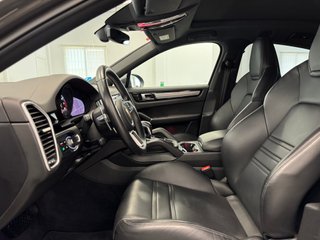 Porsche Cayenne Coupe E-Hybrid