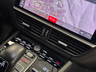 Porsche Cayenne Coupe E-Hybrid