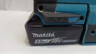 Martillo Percutor DHR242 + Batería 5Ah