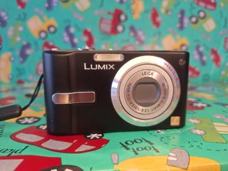 Panasonic Lumix DMC-FX12 Cámara Digital 7MP