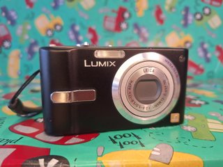 Panasonic Lumix DMC-FX12 Cámara Digital 7MP