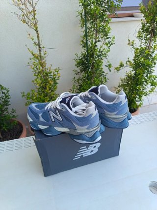 New Balance 9060 Donna Tg. 40