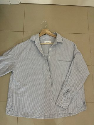 Camisa Rayas Azul Blanco Talla XS (grande)