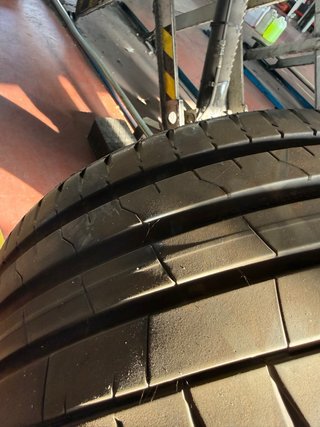 Neumático Continental SportContact 7 255/35 ZR18