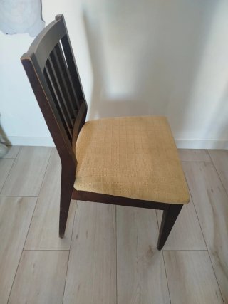 Silla de comedor madera y tela