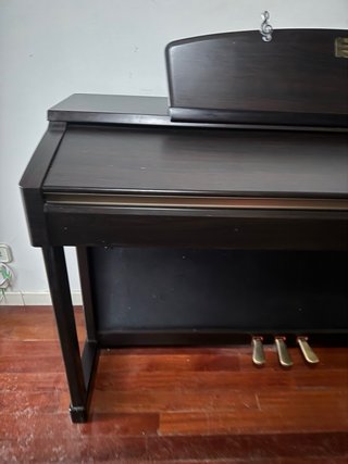 Yamaha Clavinova CLP 170 Digital Piano