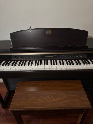Yamaha Clavinova CLP 170 Digital Piano