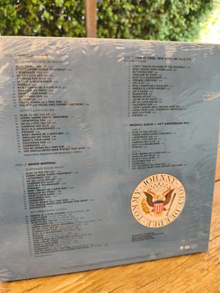 Vinilo Ramones - Leave Home 40th Anniversary
