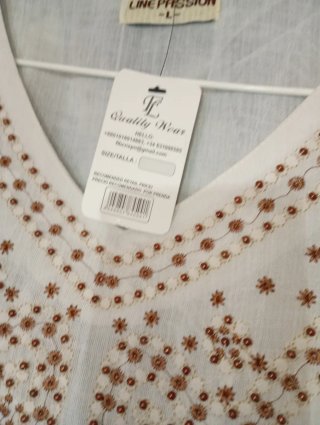 Blusa LINE PASSION bordada