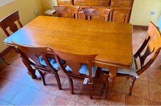 Mesa extensible + 6 sillas madera
