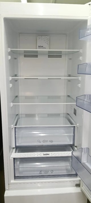 NEVERA COMBI BENAVENT NO FROST ENERGÍA A+