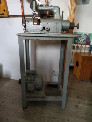 Máquina de rebajar cuero Fortuna D.R.P.