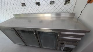 Nevera expositora / Encimera refrigerada
