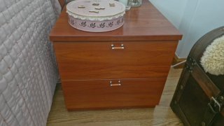 Mueble sinfonier de madera y dos mesillas