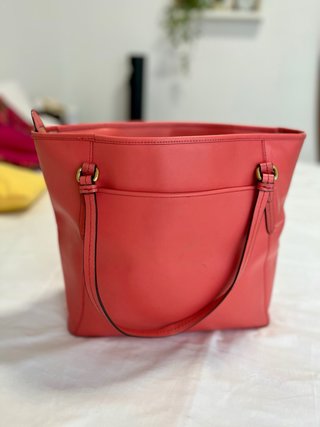 BOLSO ORIGINAL COACH COLOR CORAL