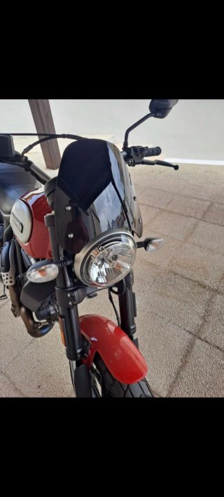 Ducati Scrambler Icon 800 Roja/Plata