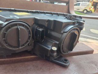 Faro Bixenon Skoda Octavia III [3]