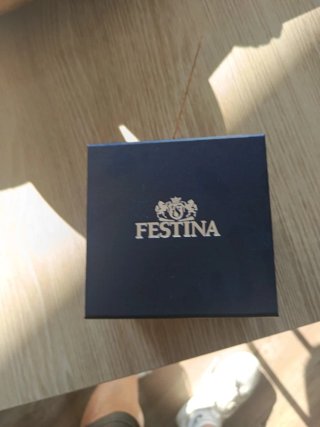 Reloj Festina Negro Correa Cuero
