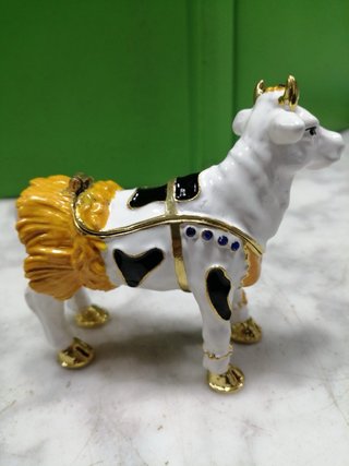 Bellissima Mucca Portagioie in Peltro