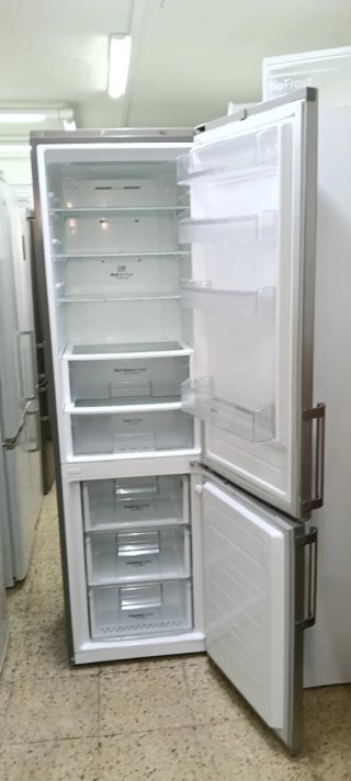 NEVERA COMBI L.G NO FROST ENERGÍA A+