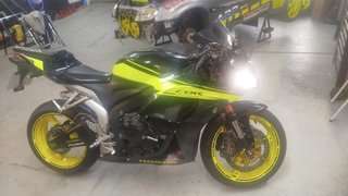 Honda CBR 600 Sportbike Negra/Amarilla