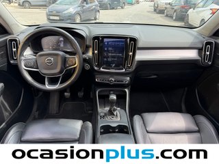 Volvo XC40 D3 Momentum 110 kW (150 CV)